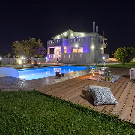 Villa Muthee Luxurious Private